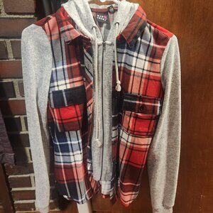 Lightweight Flannel Zipup, L